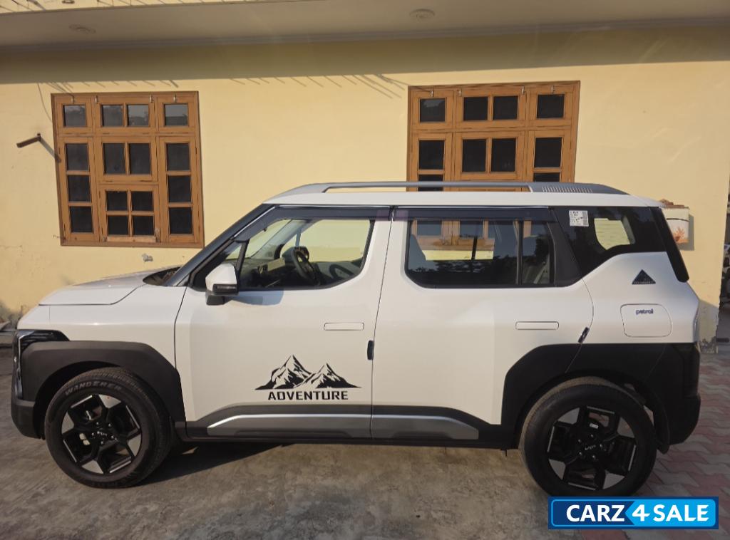 Glacier White Pearl Kia Syros HTK Plus 1.0 Turbo MT