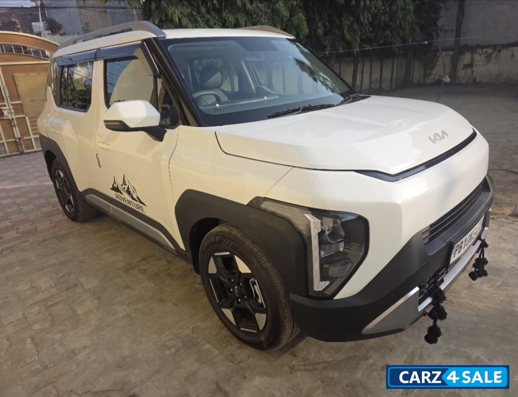 Glacier White Pearl Kia Syros HTK Plus 1.0 Turbo MT