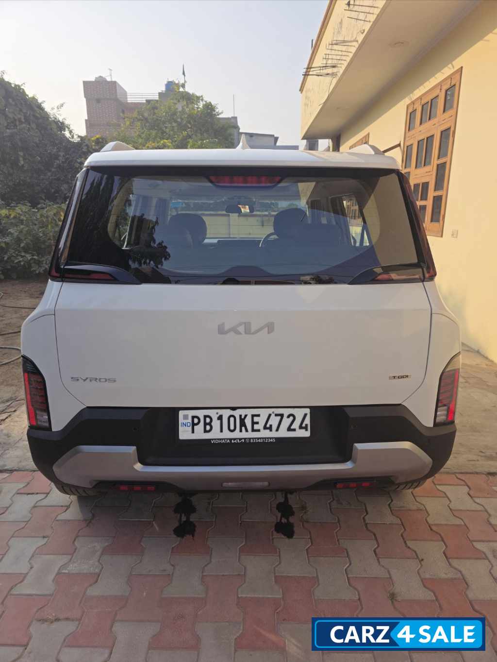 Glacier White Pearl Kia Syros HTK Plus 1.0 Turbo MT