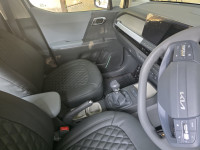 Glacier White Pearl Kia Syros HTK Plus 1.0 Turbo MT