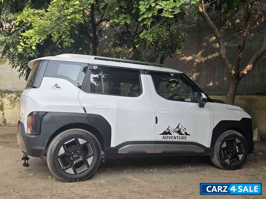 Glacier White Pearl Kia Syros HTK Plus 1.0 Turbo MT