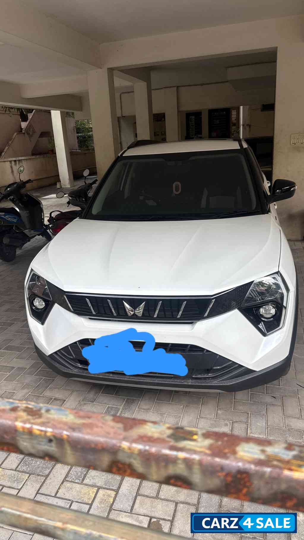 Mahindra XUV 3XO Mx2 pro AT