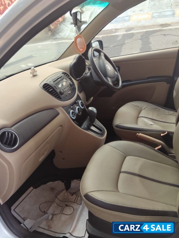 Hyundai i10 sports AUTOMATIC