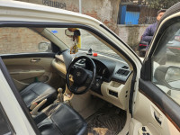 White Maruti Suzuki Dzire Vxi