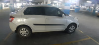 White Maruti Suzuki Dzire Vxi