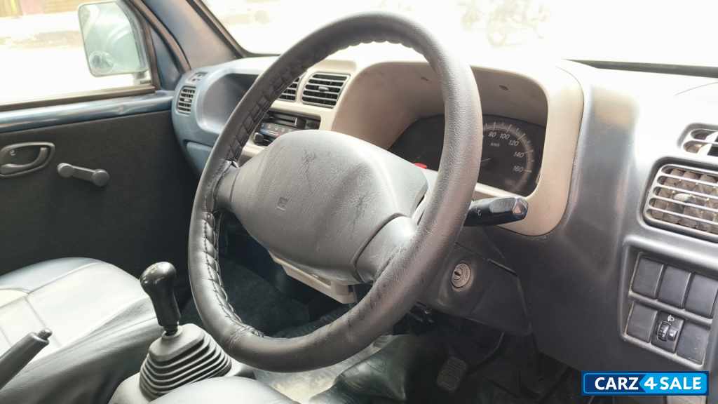 Blue Maruti Suzuki Eeco 5Str + AC, blue colour