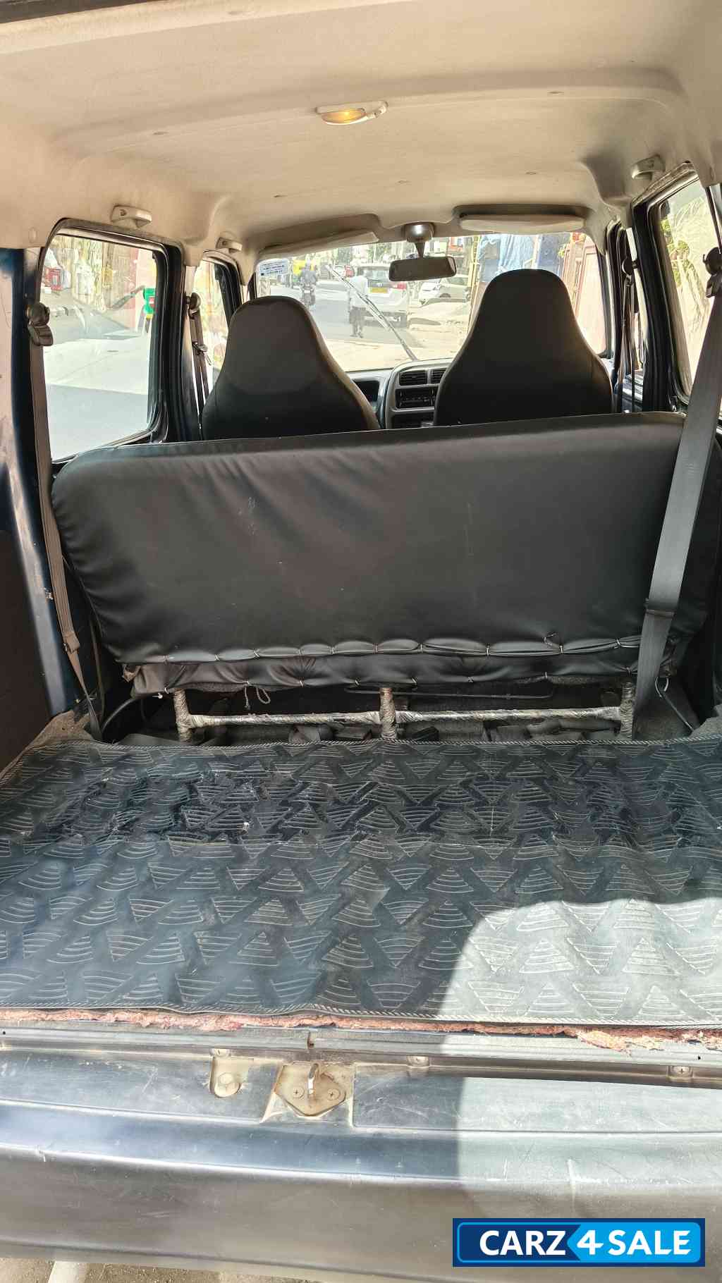 Blue Maruti Suzuki Eeco 5Str + AC, blue colour