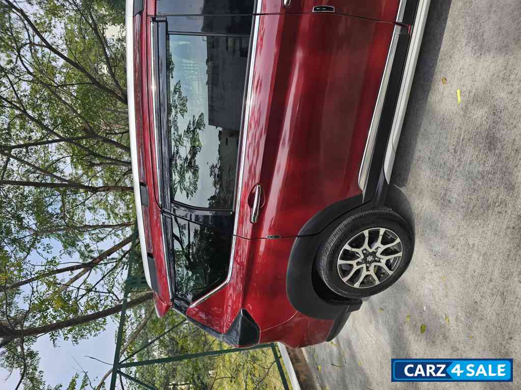 Maruti Suzuki XL6 Alpha AT