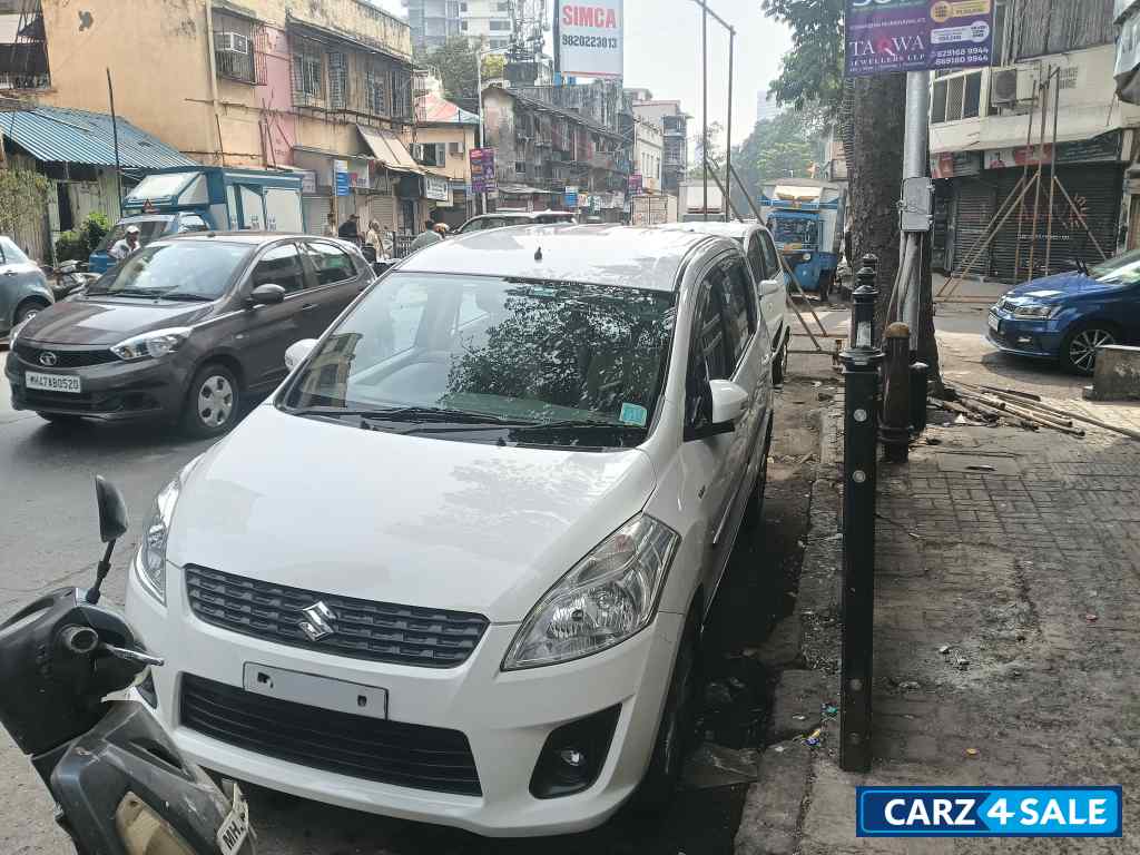 Maruti Suzuki Ertiga Zxi