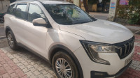 Everest White Mahindra XUV700 AX3