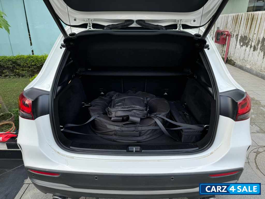 Mercedes-Benz GLA 35 4Matic