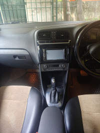 Toffee Brown Volkswagen Vento 2015 Volkswagen Vento 1.5L TDI Diesel DSG Automatic Comfortline Variant