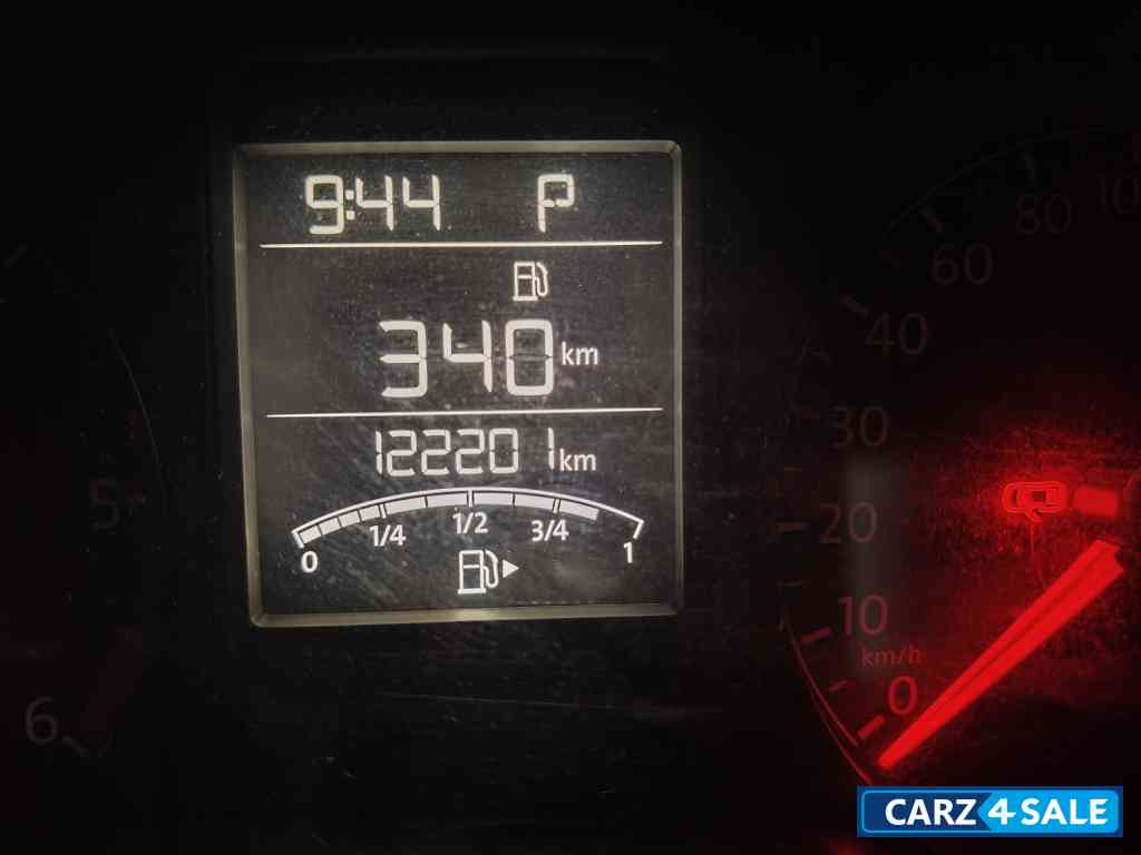 Toffee Brown Volkswagen Vento 2015 Volkswagen Vento 1.5L TDI Diesel DSG Automatic Comfortline Variant