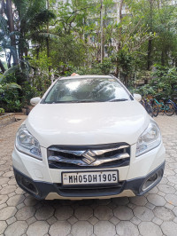 White Maruti Suzuki S-Cross Zeta 1.3