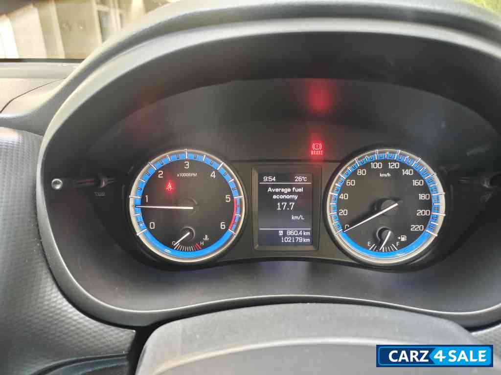 White Maruti Suzuki S-Cross Zeta 1.3 White Maruti Suzuki S-Cross Zeta 1.3