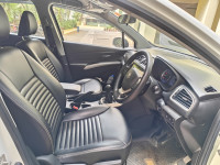 White Maruti Suzuki S-Cross Zeta 1.3