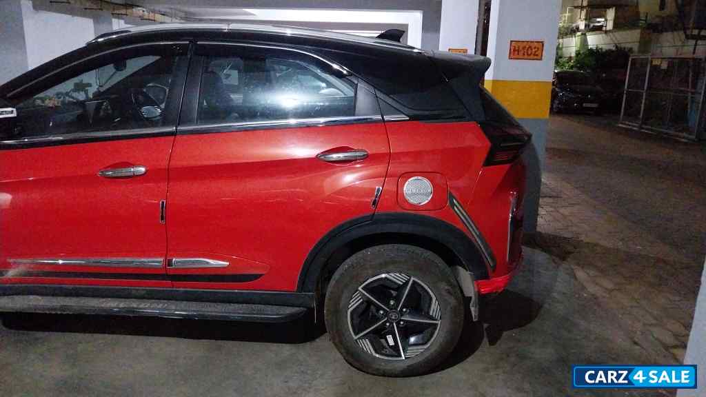 Tata Nexon Fearless MT Tata Nexon Fearless MT