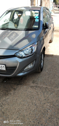 Hyundai i20 Sportz1. 2 2014 Model