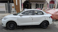 White Maruti Suzuki Dzire Vxi