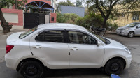 White Maruti Suzuki Dzire Vxi