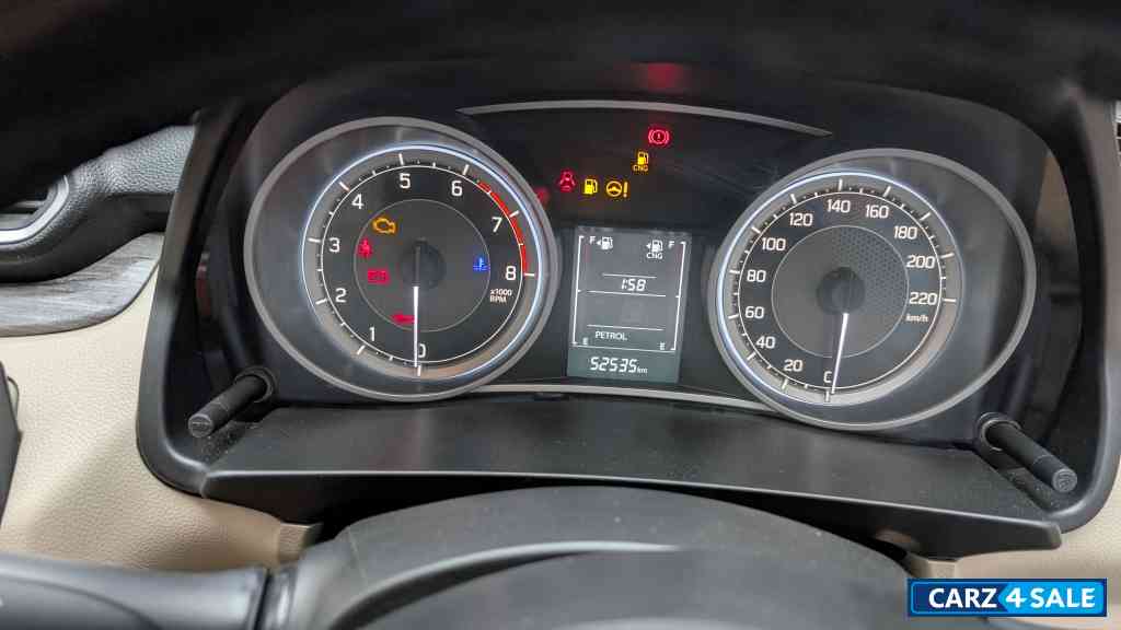 White Maruti Suzuki Dzire Vxi