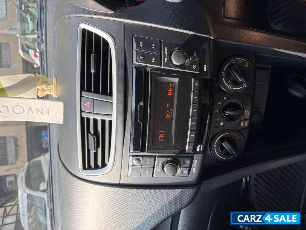 Maruti Suzuki Swift VXI