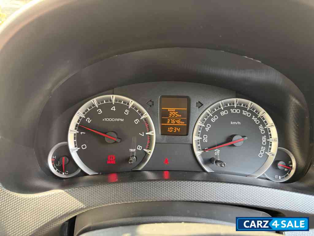 Maruti Suzuki Swift VXI