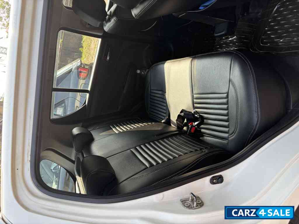 Maruti Suzuki Swift VXI