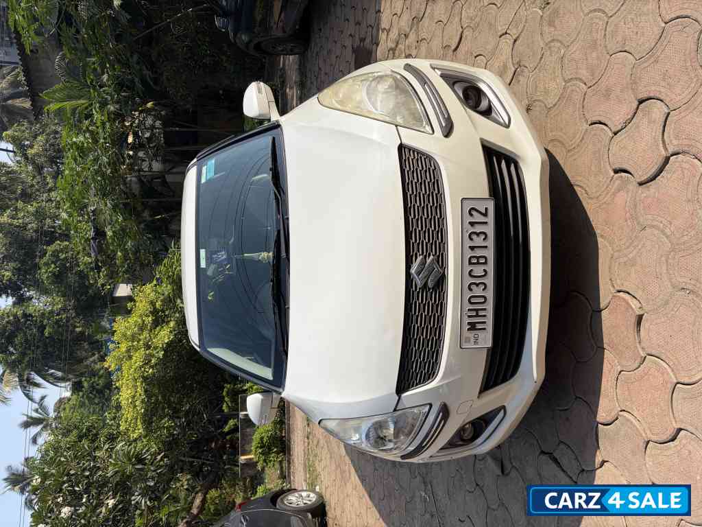 Maruti Suzuki Swift VXI