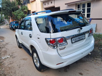 Super White Toyota Fortuner 4x2 AT
