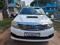 Super White Toyota Fortuner 4x2 AT