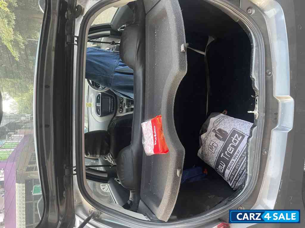 Detona Gray Tata Tiago XZ