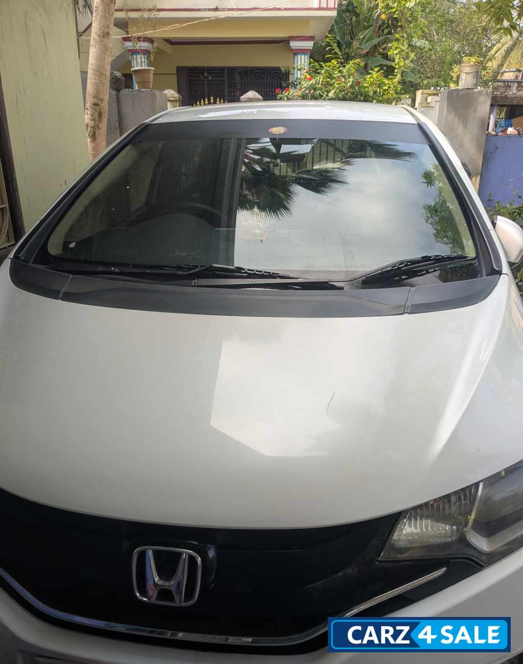 White Orchid Pearl Honda Jazz V White Orchid Pearl Honda Jazz V