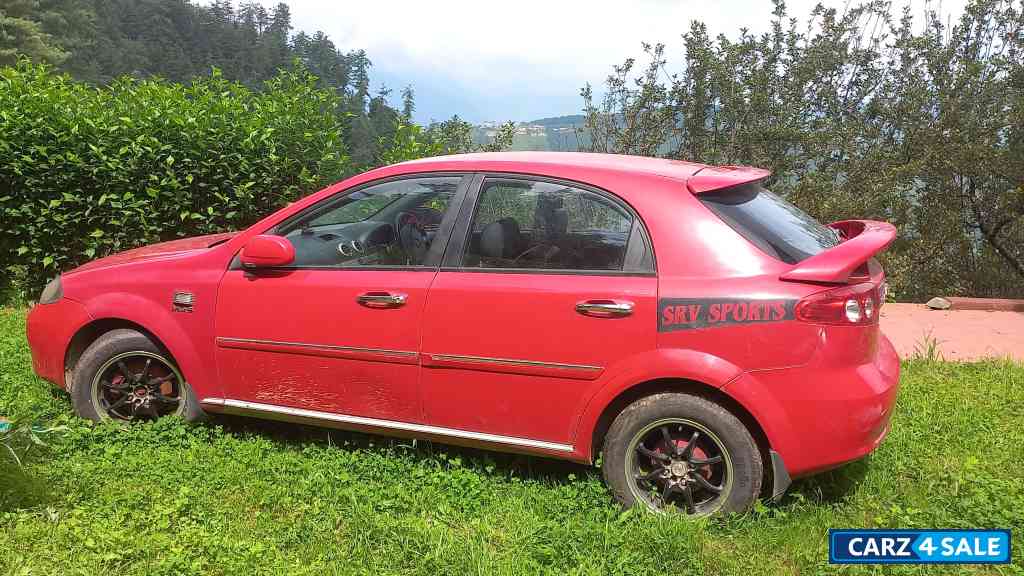 Red Chevrolet Optra 1.6 Red Chevrolet Optra 1.6