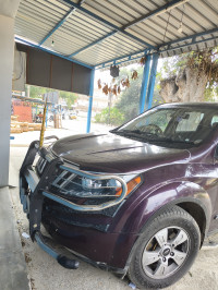 Mahindra XUV 500 W8