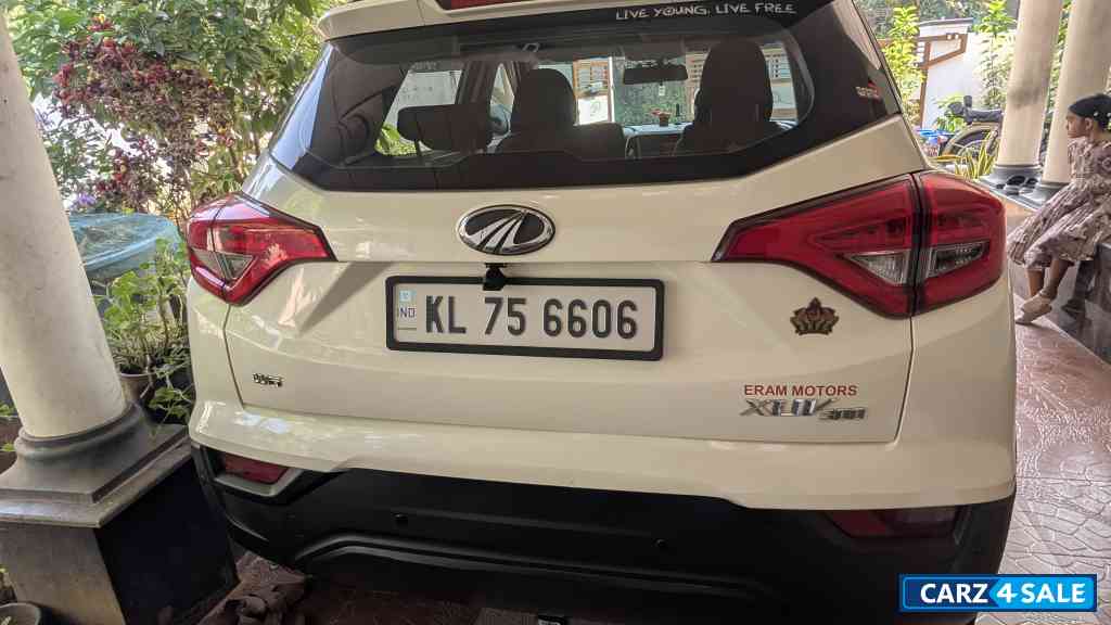 Mahindra XUV300 XUV300 W6 1.2 petrol Mahindra XUV300 XUV300 W6 1.2 petrol