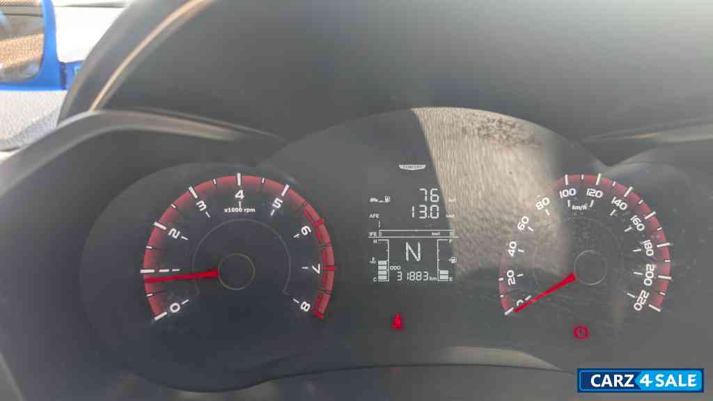 Mahindra XUV300 XUV300 W6 1.2 petrol Mahindra XUV300 XUV300 W6 1.2 petrol