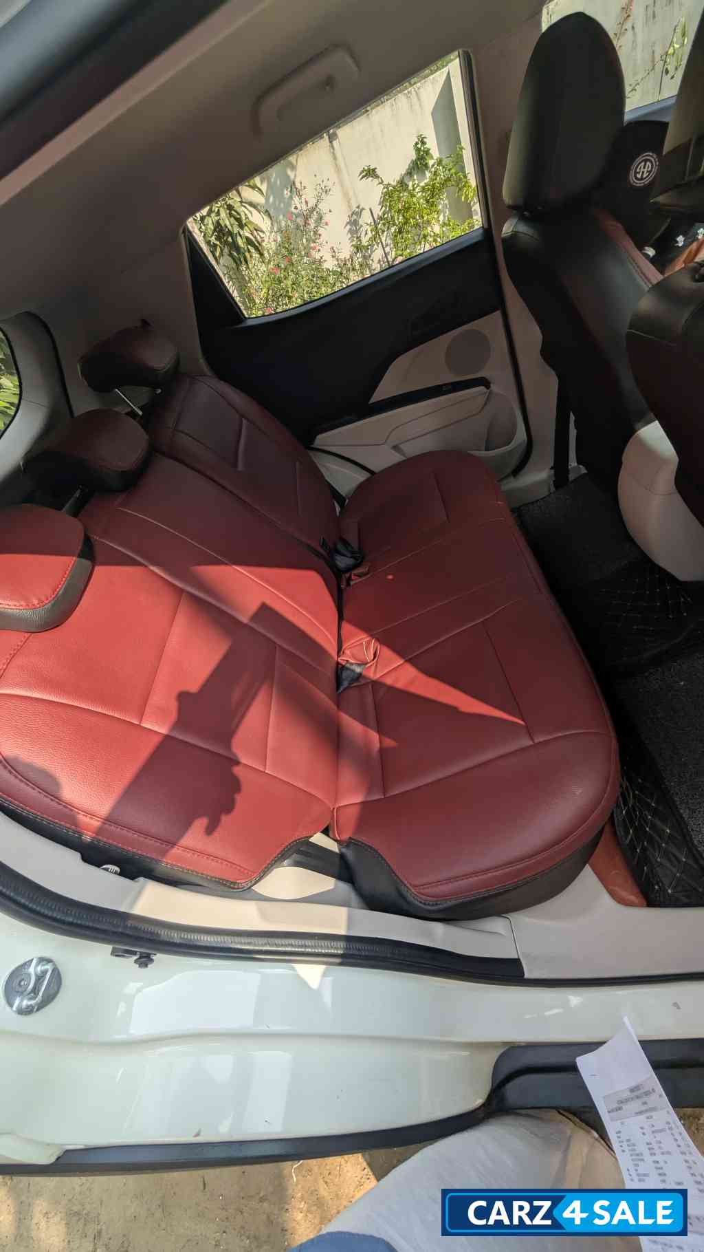 Mahindra XUV300 XUV300 W6 1.2 petrol Mahindra XUV300 XUV300 W6 1.2 petrol