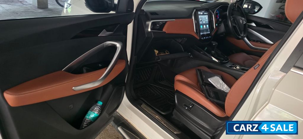 MG Hector Plus MG Hector Plus