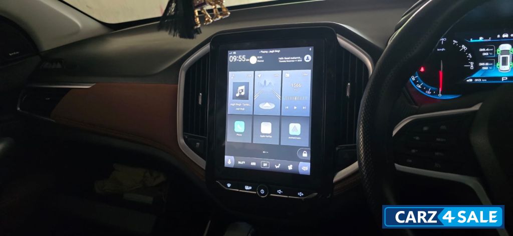 MG Hector Plus MG Hector Plus