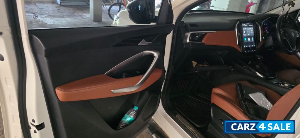 MG Hector Plus MG Hector Plus