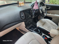 Jeep Compass Limited (O) 4*2