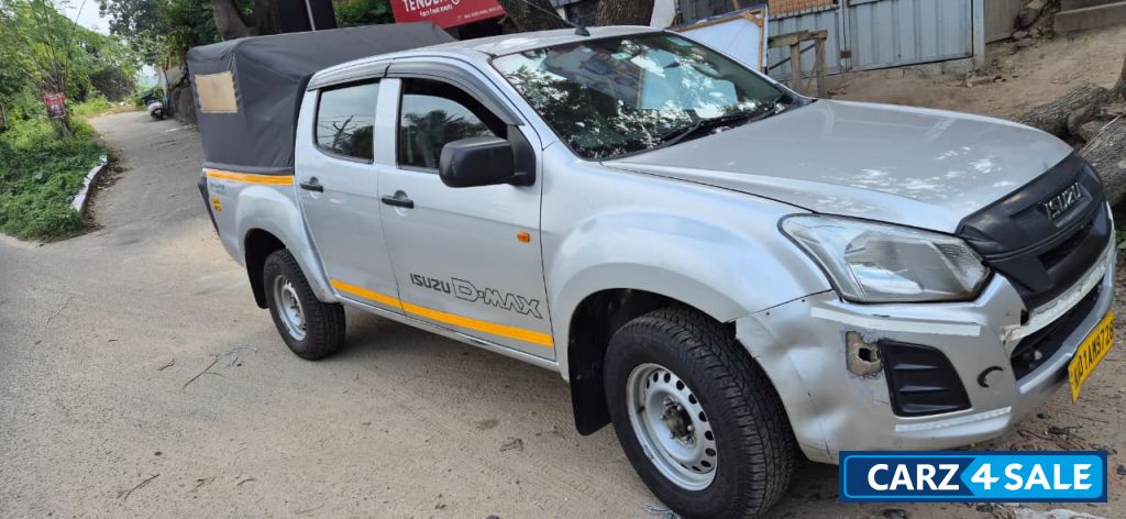 Isuzu D-Max S-Cab HINDI Isuzu D-Max S-Cab HINDI