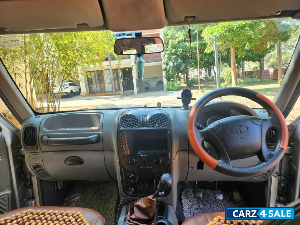 Mist Silver Mahindra Scorpio DX TURBO 2.6 CRDE 2WD DIESEL