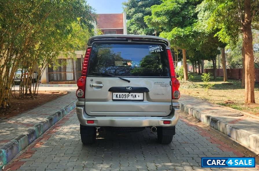 Mist Silver Mahindra Scorpio DX TURBO 2.6 CRDE 2WD DIESEL