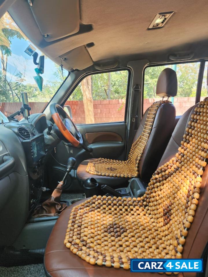 Mist Silver Mahindra Scorpio DX TURBO 2.6 CRDE 2WD DIESEL