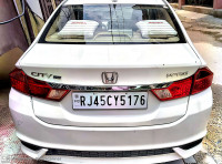 White Honda City V AT SUNROOF I VTECH