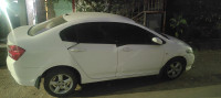 White Honda City SMT