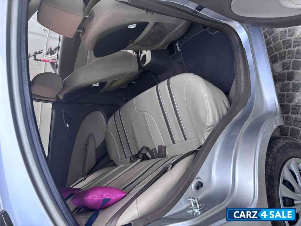 Silver Chevrolet Sail Sedan 1.2 LS