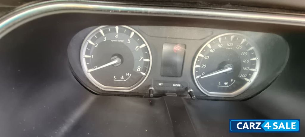 White Tata Zest XT Diesel